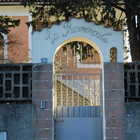 La Provencale Apartment *